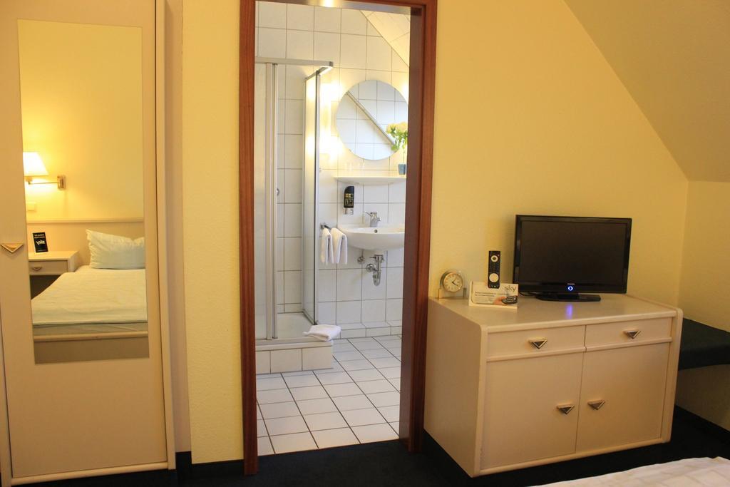 Hotel Altenwerder Hof Hamburgo Quarto foto